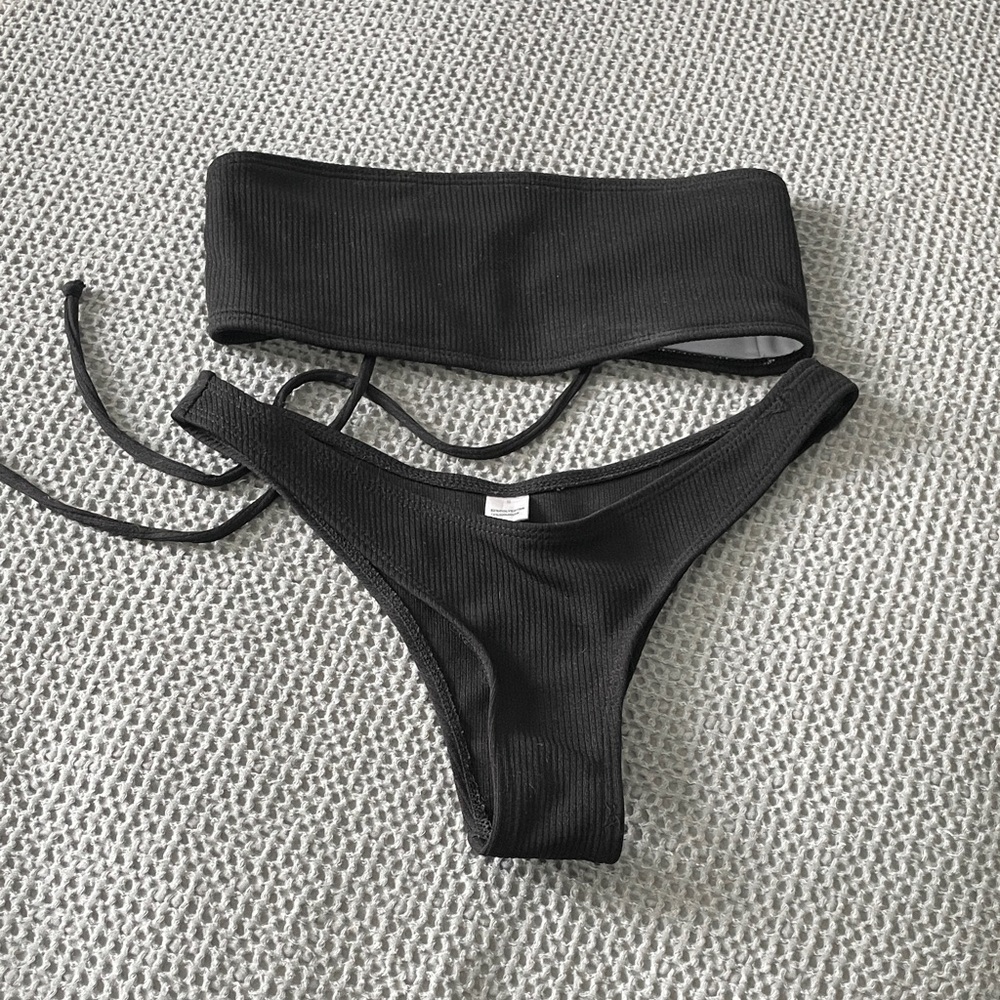 Ribbed bandeau swimsuit bikini size small